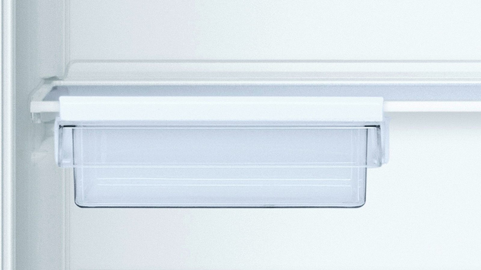 Холодильник встраиваемый Bosch KIV38X20